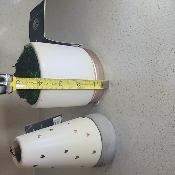 2 Ceramic & Cement Planters with tags. - Picture 4 of 8